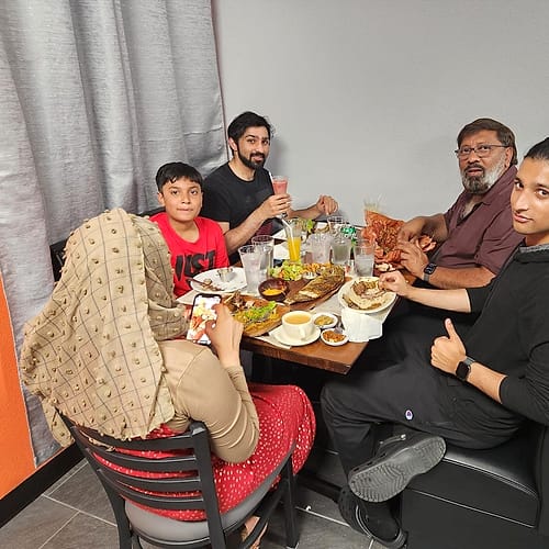 They come to dine with us